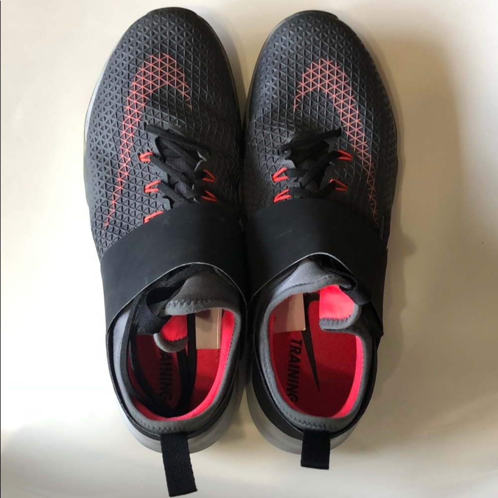 Nike Air Zoom Size 9